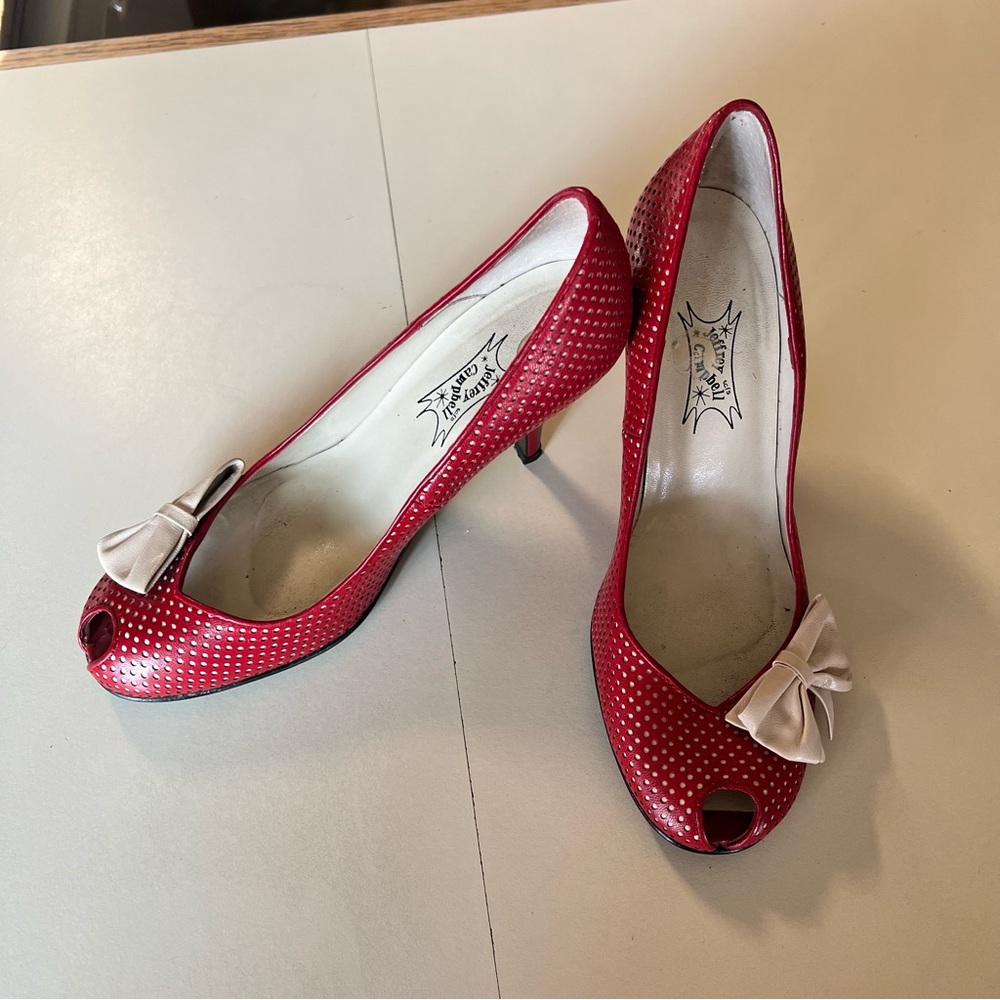 Jeffrey Campbell Gasby pin up heels